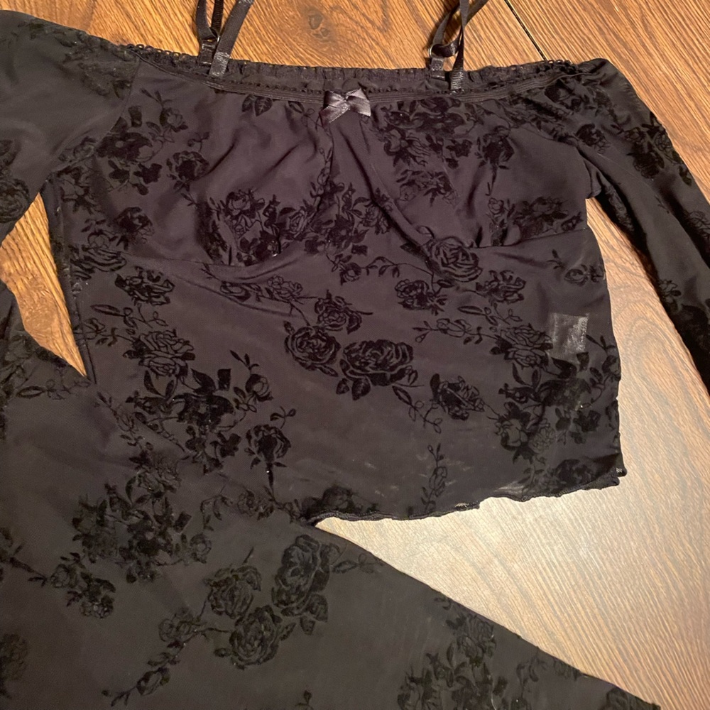 Black Bell Sleeve Crop Off Shoulder Gothic